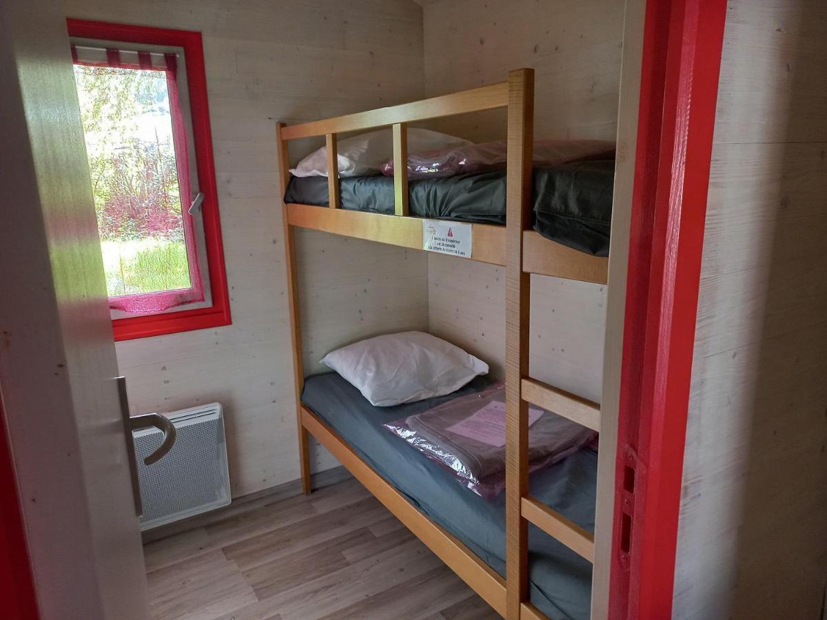 Camping Les Feuilles Chauffailles 外观 照片